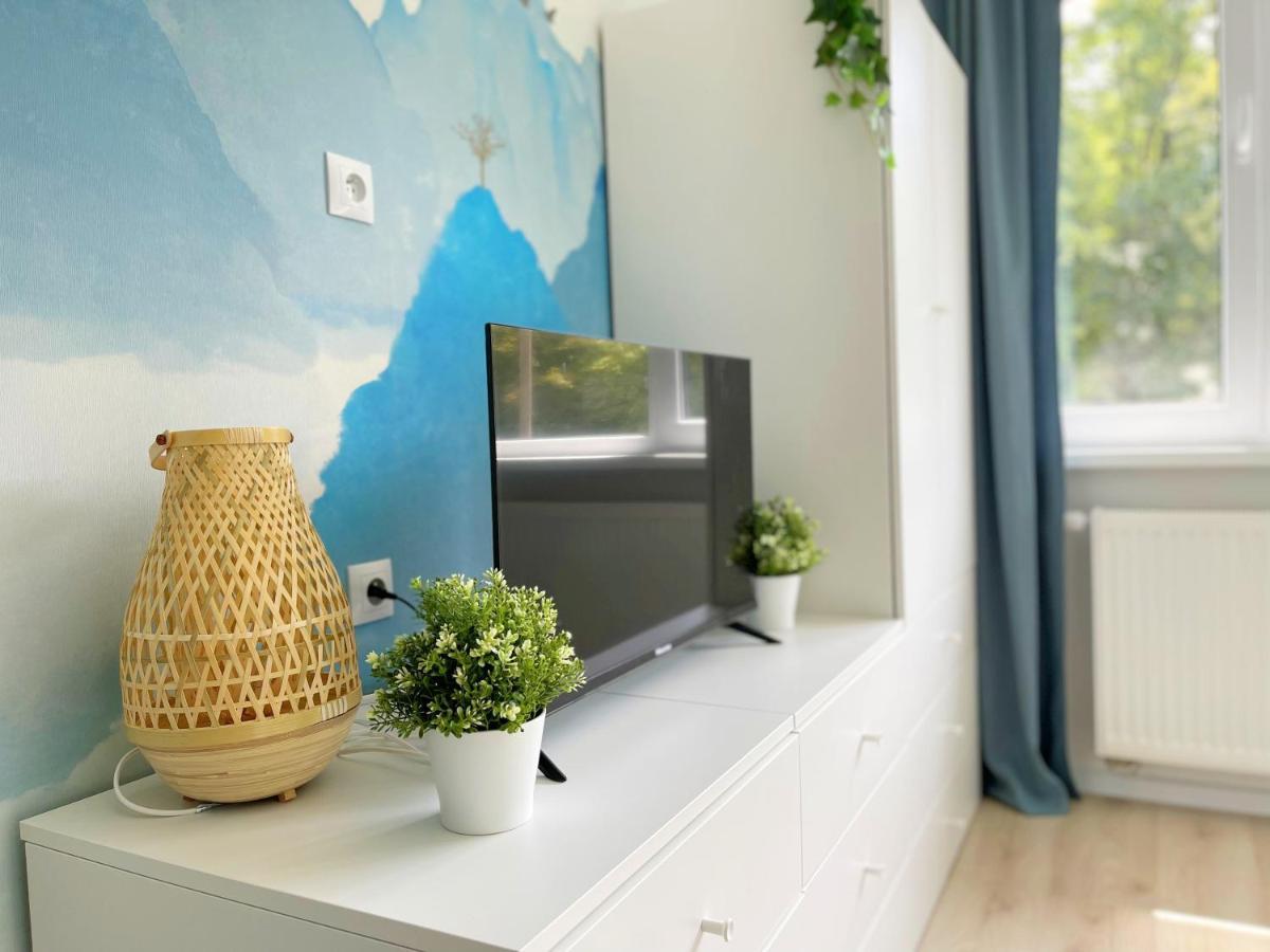 Batorego 18 - Blue - 450M Stacja Metra Pola Mokotowskie, 800M Biblioteka Narodowa, 20M Piekny Park Pola Mokotowskie, 800M Do Sgh - Wifi - Smart Tv - Good Apartments Warsawa Bagian luar foto